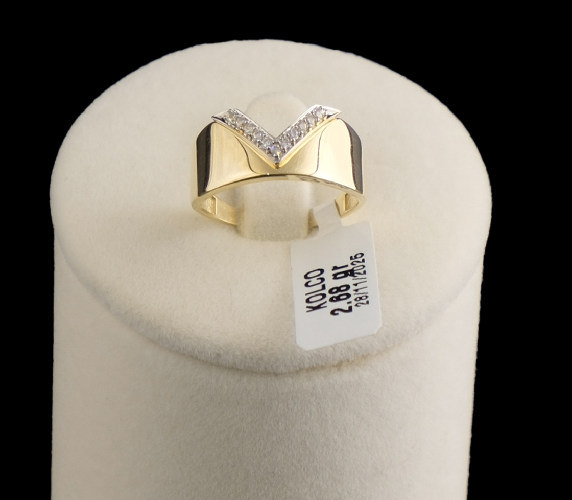 Кольцо золотое